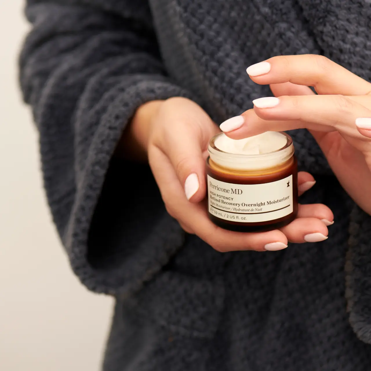 7c SOCIAL HP RetinolRecoveryOvernightMoisturizer shot 35 crop